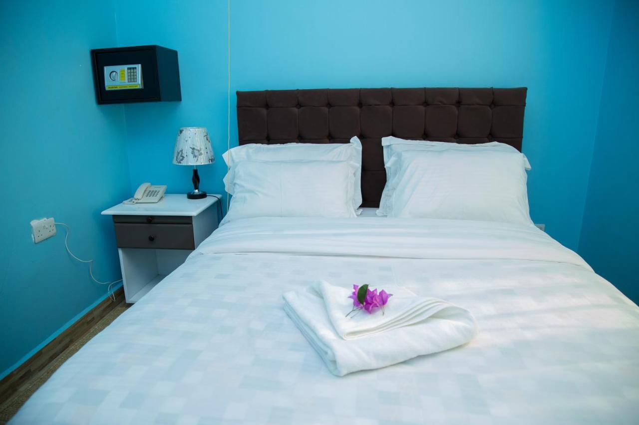 Asmorein Hotel Babati Bagian luar foto